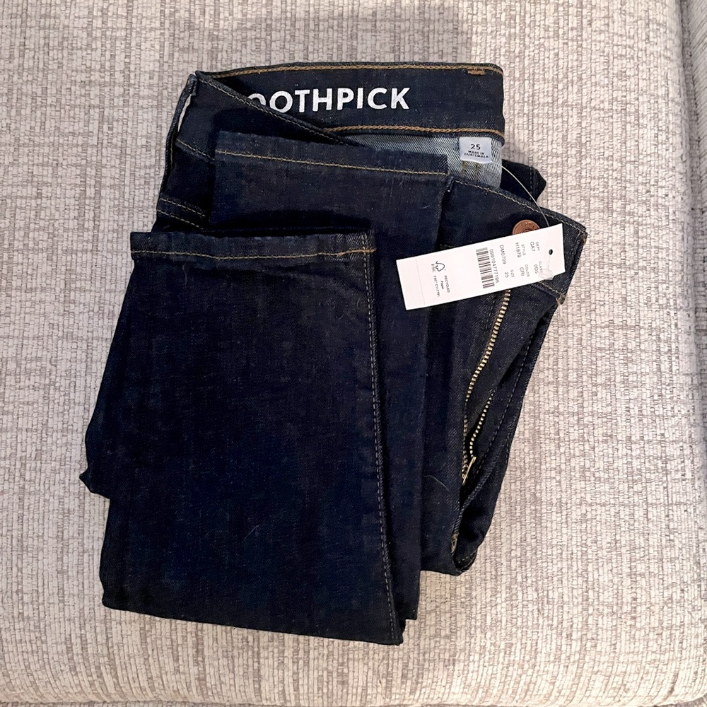 Never worn classic rinse 9” size 25 toothpick jeans from J. Crew